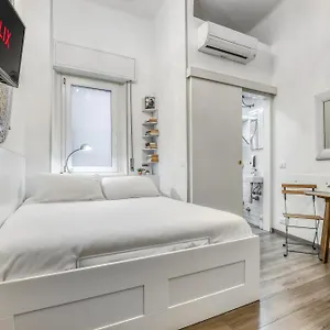 Appartement Angolo Al Ponte Micro In Pieno Centro