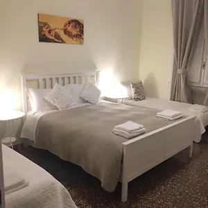 Sonny House Re Di Affittacamere Roma